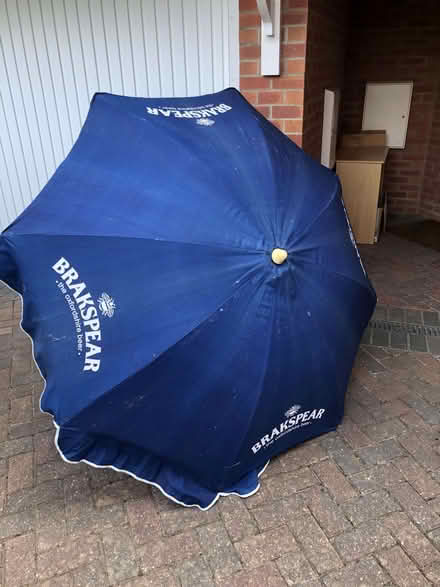 Photo of free Parasol (Wood Farm OX3) #1