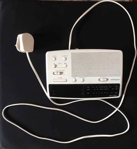 Photo of free Electric -White Radio Alarm Clock (Liverpool L6) #2