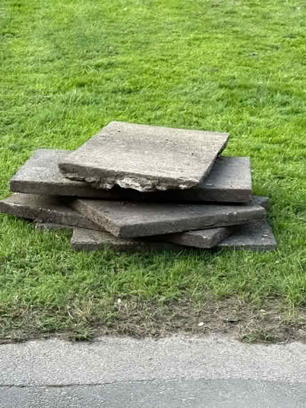 Photo of free Paving stones (Bracknell RG12) #1