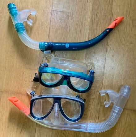 Photo of free snorkelling gear x 2 (Kirkley NR33) #1