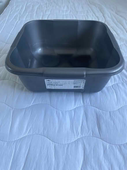 Photo of free Square washing up bowl (Wallands Park BN7) #2