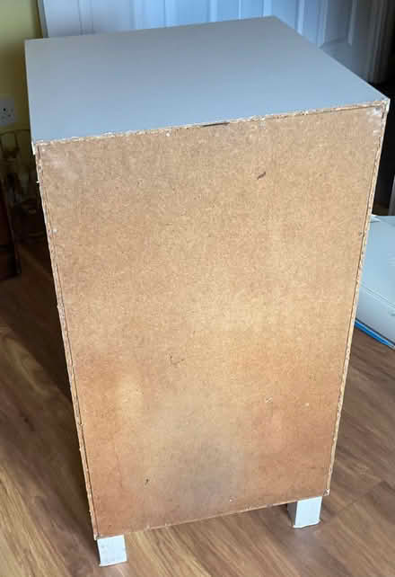 Photo of free White Three Drawer Cabinet (Rochford SS4) #3