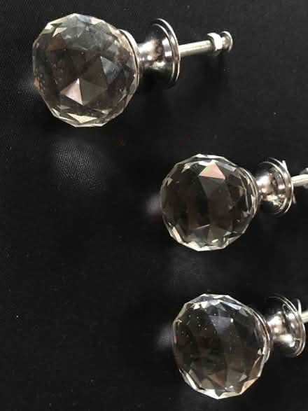 Photo of free Beautiful Decorative Crystal knobs (Liverpool L6) #4