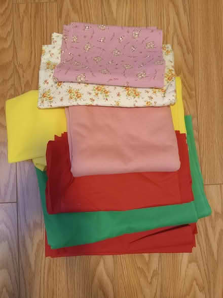 Photo of free Assorted fabrics (Sentinel and Finch West) #1