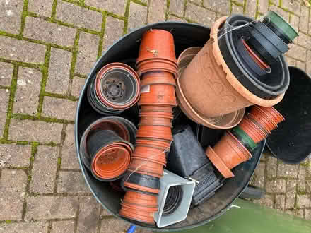 Photo of free Pots (Highweek) #2