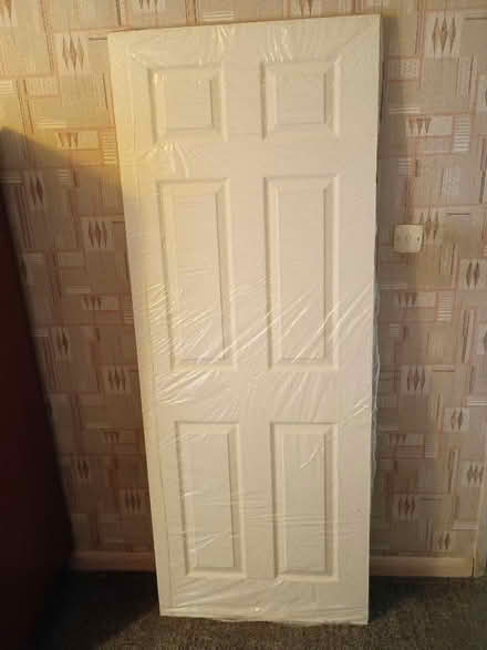Photo of free 2 white internal wooden doors (Woodley RG5) #2