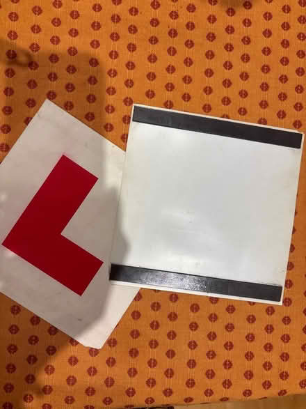 Photo of free Pair of magnetic learner driver plates (Mile Oak BN41) #2