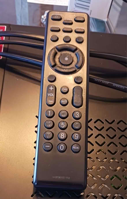 Photo of Old school converter box 1 to VCR (Mi.& Middlebelt , Inkster Mich) #4
