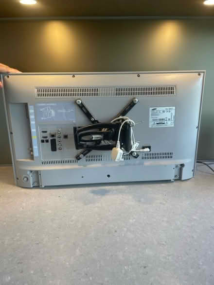 Photo of free Samsung wall mounted TV (Windsor SL4) #2
