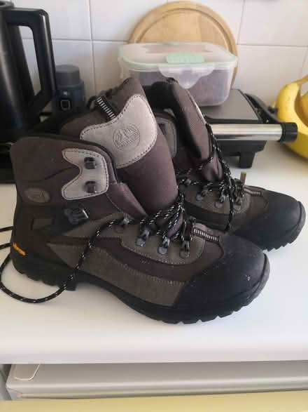 Photo of free Walking Boots (CT10) #1
