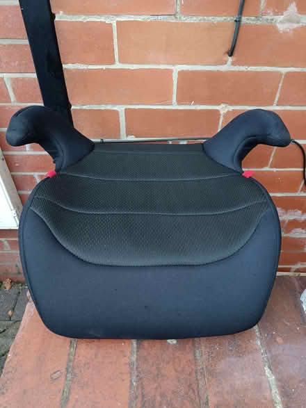 Photo of free Child booster seat (Cheadle Hulme SK8) #2