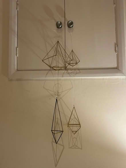 Photo of free Airplane holders (Islington N1) #2