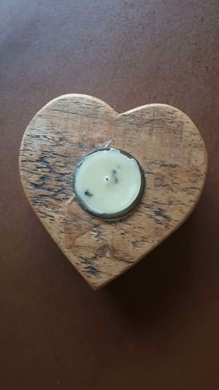 Photo of free Wooden Heart With Tea Light (Cressex HP12) #1