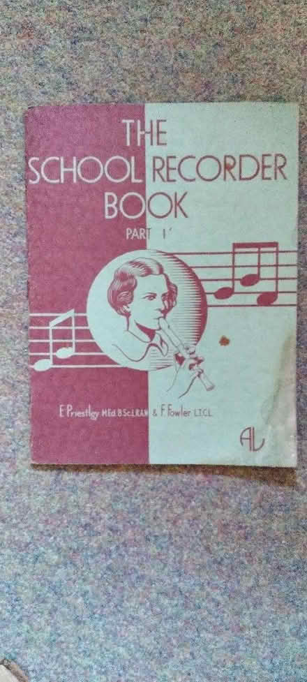 Photo of free Old copy of 'The school recorder book' (Kennington OX1) #1