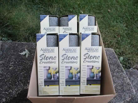 Photo of free 6 cans Spray Paint - Stone look (Schaumburg) #1