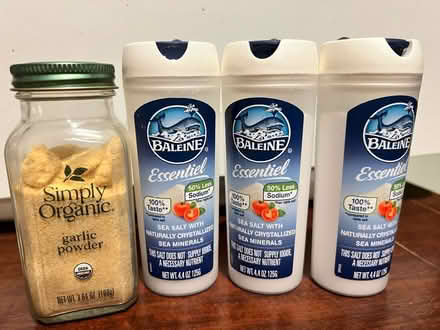 Photo of free Potassium salt and garlic powder (North Asheville Beaverdam area) #1