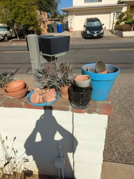 Photo of free ceramic pots (Leucadia) #1
