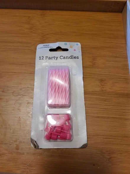 Photo of free 12 pack of bday candles (West Croydon CR0) #1