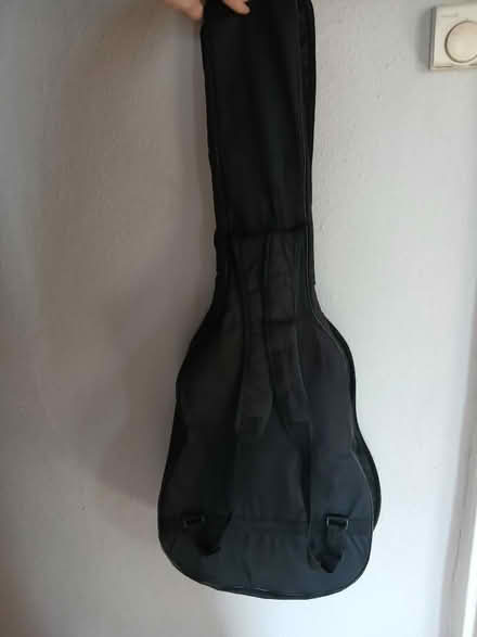Photo of free Soft guitar case. (Grange Court E10) #2