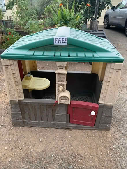 Photo of free Playhouse (Cupertino) #1