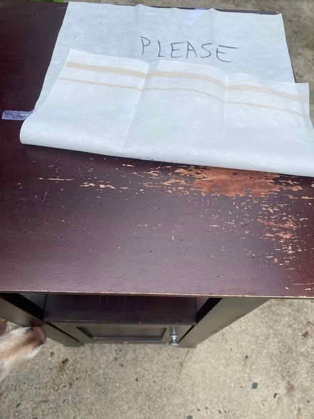 Photo of free Stand (Near Tenleytown) #2