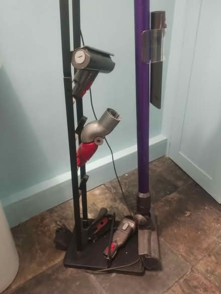 Photo of free Charger for Dyson animal v7 hoover (Sydenham SE26) #2