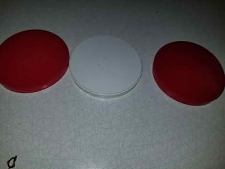 Photo of free 3 lids for cans/tins (Gloucester) #1