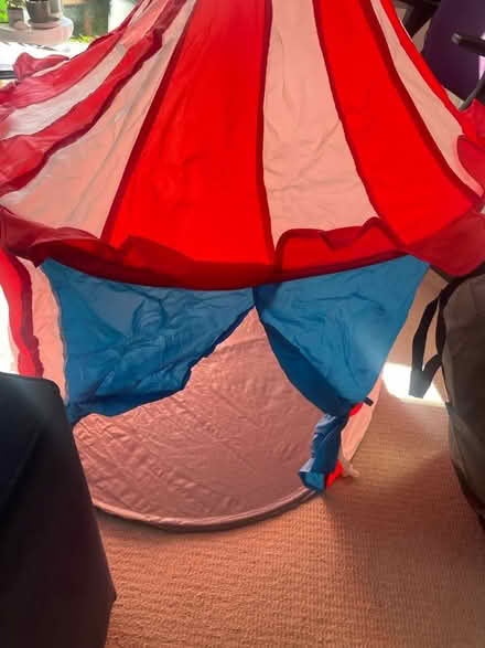 Photo of free Kids play tent from ikea (Teddington TW11) #1