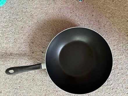 Photo of free Flat base wok (Stone Cross BN23) #1