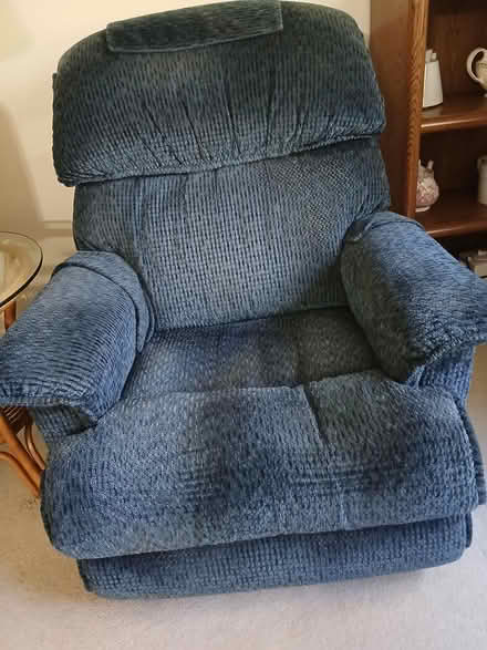 Photo of free Recliner blue chair (Meadowvale and 401 area) #1
