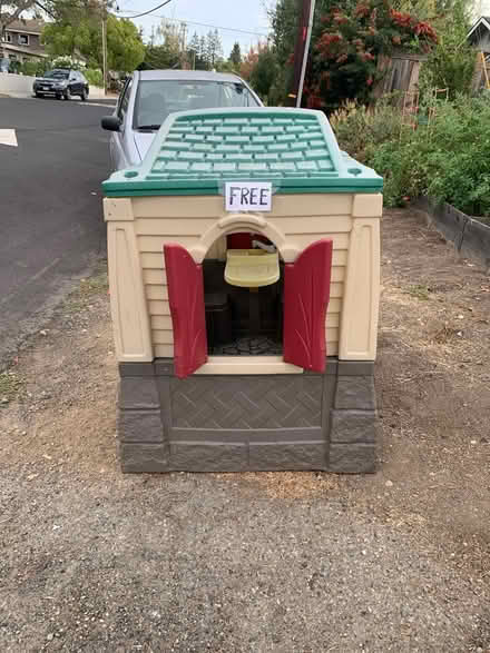 Photo of free Playhouse (Cupertino) #4
