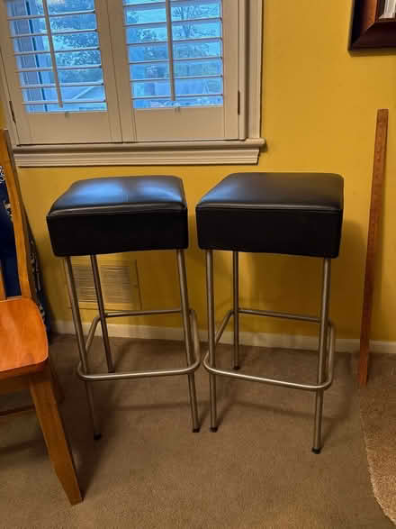 Photo of free 2 pub stools (Lanham, Md 20706) #1