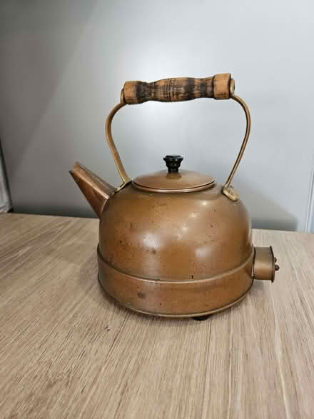 Photo of free Vintage electric copper kettle (Kendal LA9) #1