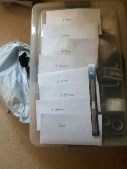 Photo of free Knitting needles (BS40) #1