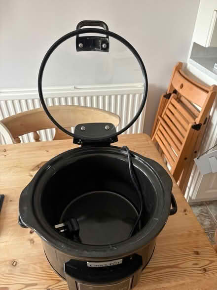 Photo of free Small crockpot (Potters Bar EN6) #2