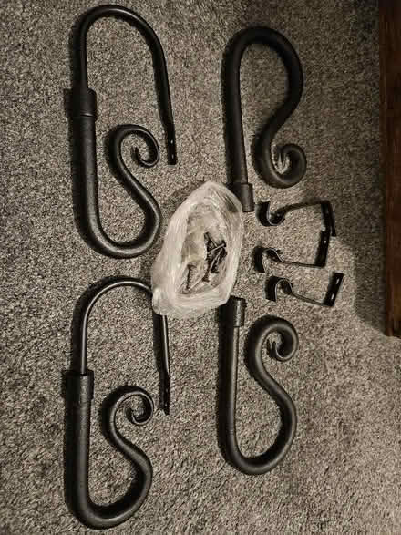 Photo of free Extendable wrought iron Curtain pole (Frindsbury Extra ME2) #2