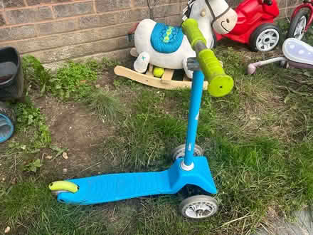 Photo of free Toddler’s Scooter (Hampton TW12) #2