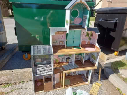 Photo of free Children's play house outside (humber Valley) #2