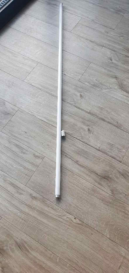 Photo of free Fluorescent tube 1500mm T8 with starter (Jersey Farm AL4) #2