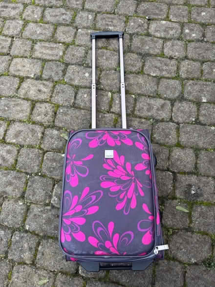 Photo of free Suitcase - handle stuck (GL3) #1