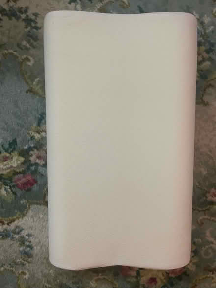 Photo of free Dormeo memory foam pillow (PR5 Clayton brook) #3