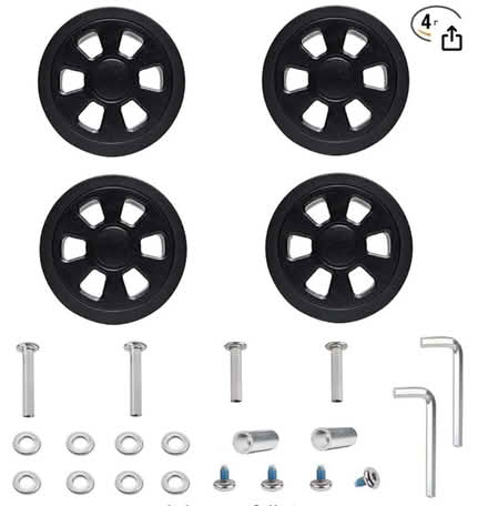 Photo of free Spinner Wheels Luggage Set (South Hill) #1