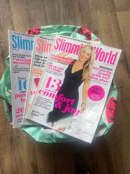 Photo of free Slimming world magazines approx 30 (Wrose BD2) #1