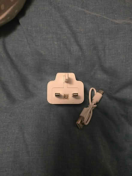Photo of free Samsung charger with USB lead (IG6 3s) #2