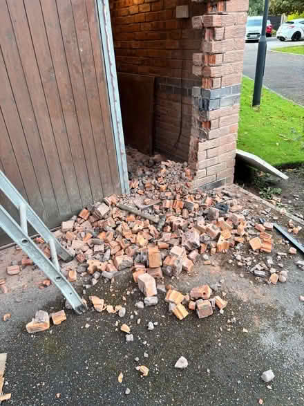 Photo of free Hardcore 12 bags of clean rubble broken bricks and mortar (Hoghton PR5) #2