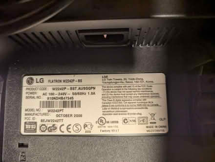 Photo of free monitors (Amherst) #2