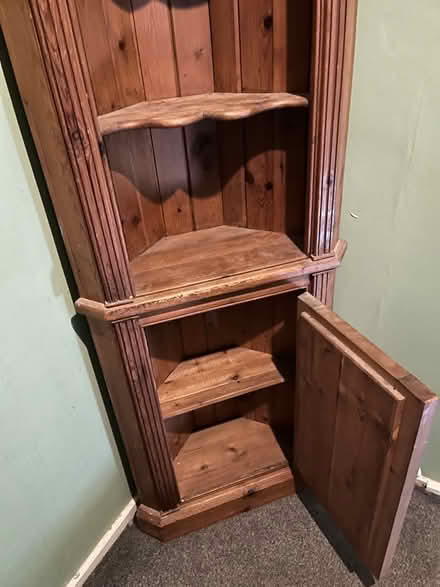 Photo of free Corner solid pine unit (Chells SG2) #4