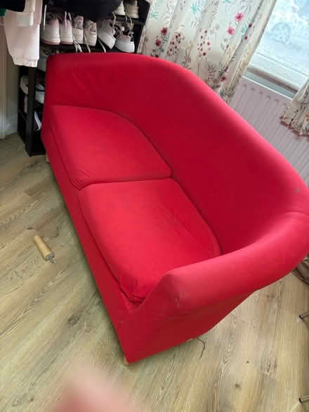 Photo of free Sofa (TW13) #2