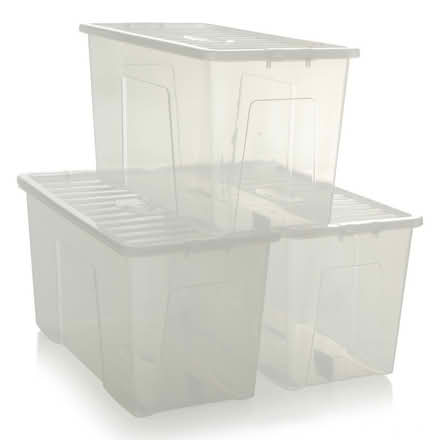 Photo of largish storage boxes with lids (DE72) #1