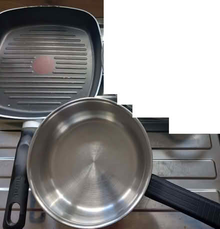 Photo of free kitchen bits and pieces (Bussage GL6) #3